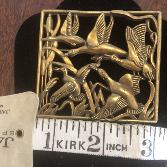 Geese Brooch - Picture 4 of 4